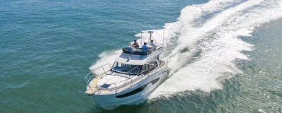 Bénéteau Antares 11 Fly 2