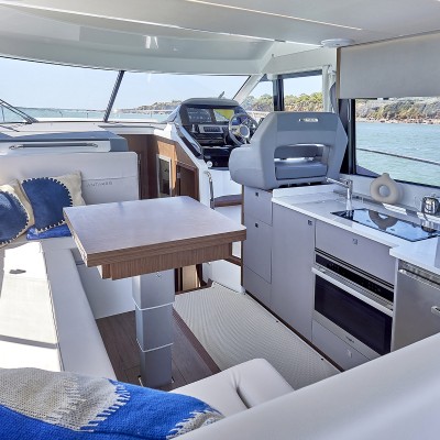 B&eacute;n&eacute;teau Antares 12 3