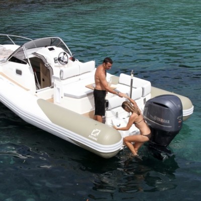 Zodiac N-ZO 700 Cabin 4